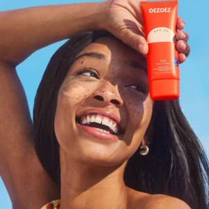 SPF 30 Face Guard Sunscreen Universal Tint No White Cast 50ml